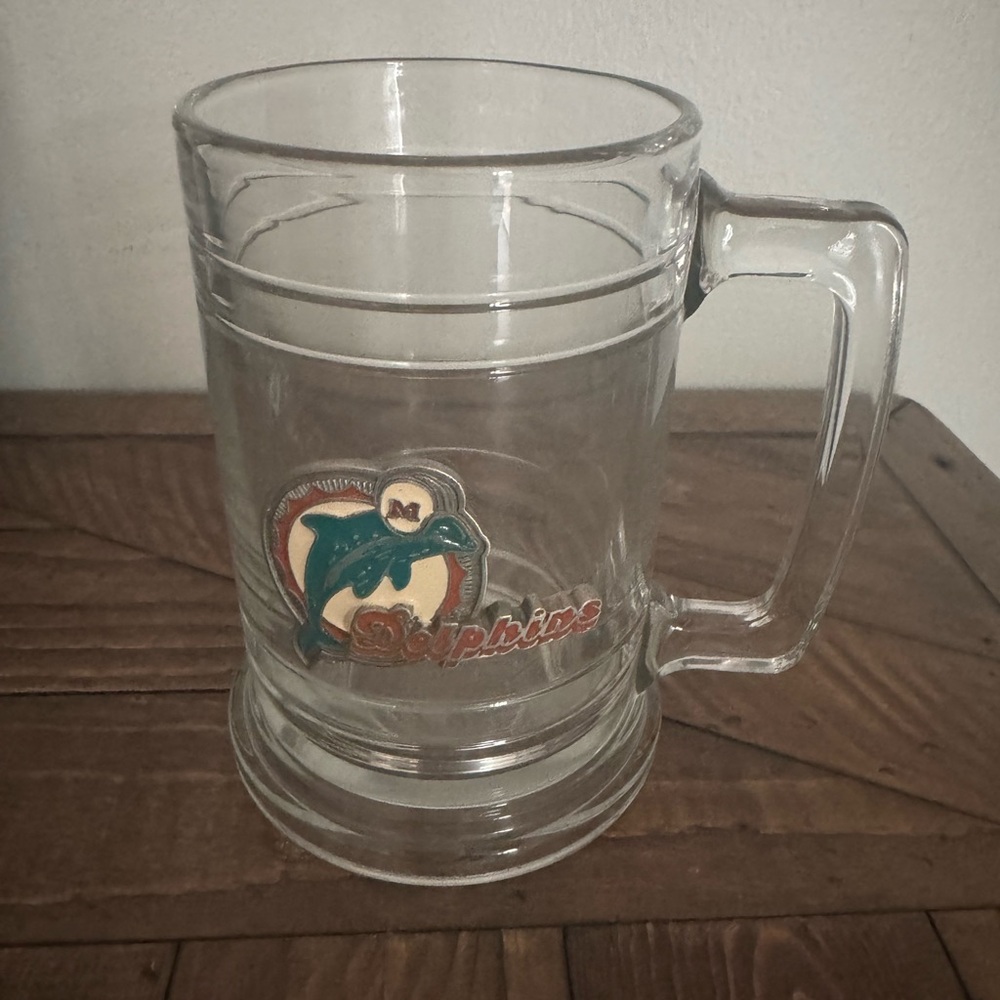 Source Unknown Clear Glass Mug with Dolphin Design